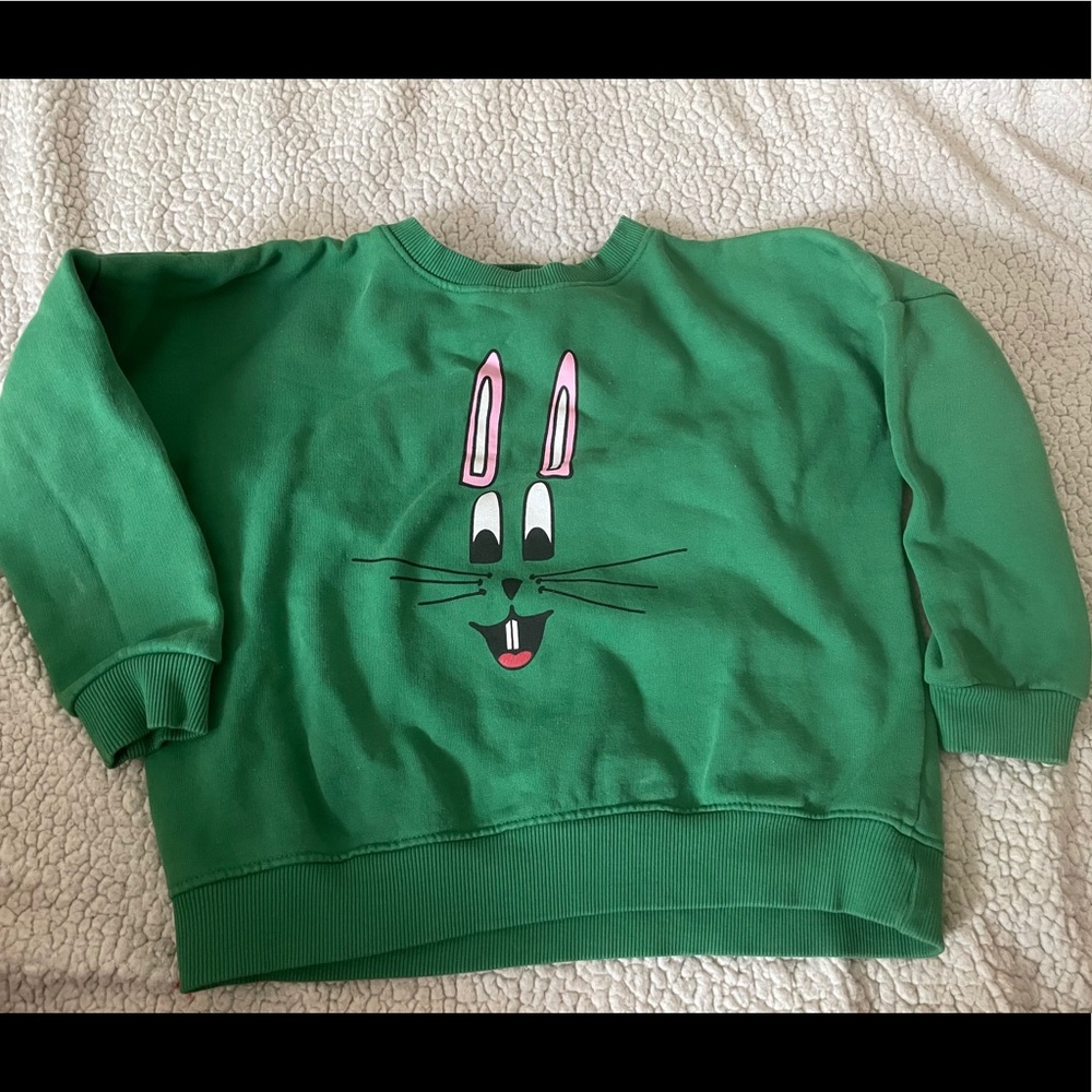 Hugo ❤️ Tiki bunny sweater